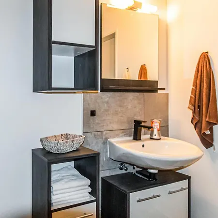 Beautiful In Ahrensboek With Kitchen 아파트
